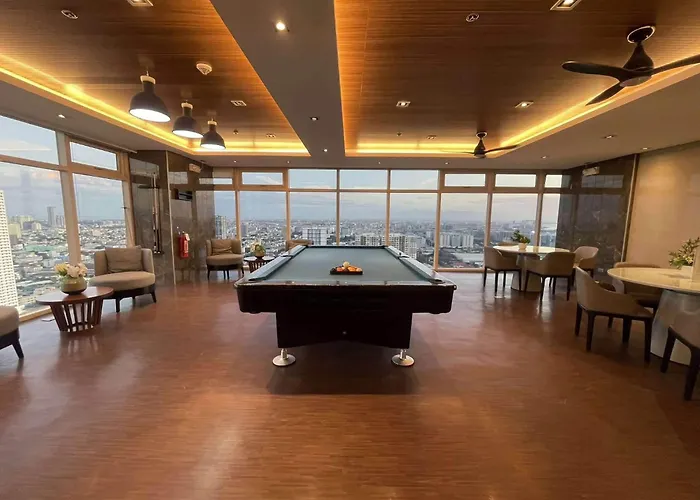 J Radiant Coast Residences アパートホテル